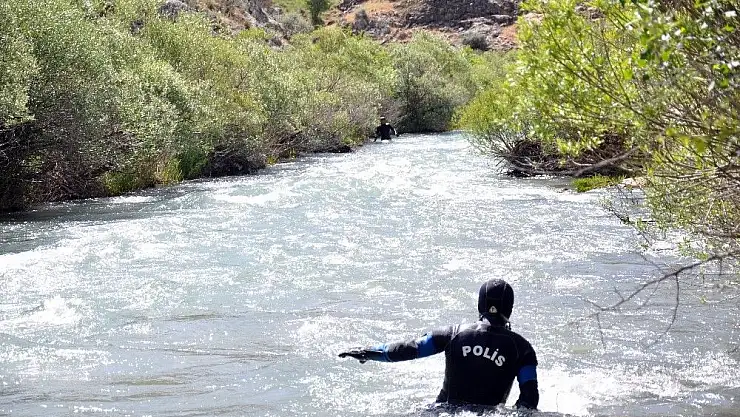 'Çayda akıntıya kapılan Fatma Nur´un cesedi bulundu'