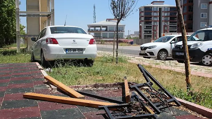 'Direksiyon başında kalp krizi geçiren sürücü hayatını kaybetti'