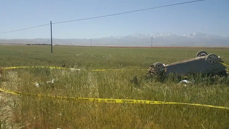 'Kahramanmaraş´ta otomobil buğday tarlasına uçtu: 3 ölü, 4 yaralı'