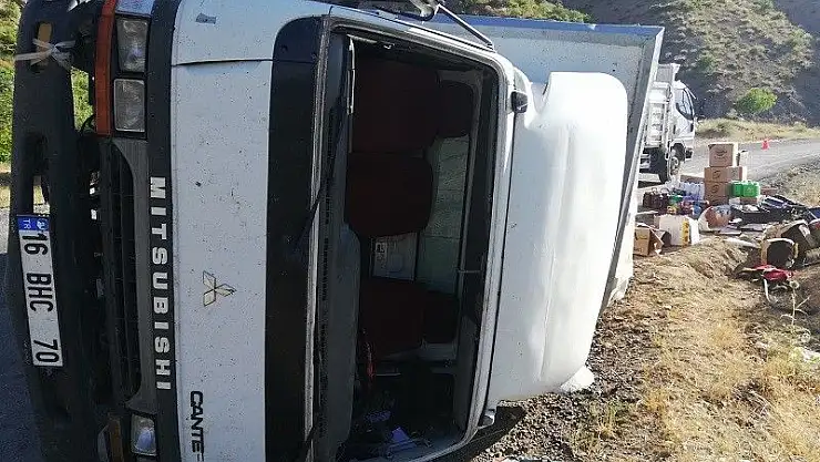 'Freni tutmayan kamyonet devrildi'