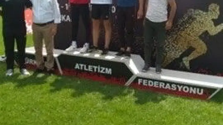 'Serhat Göngör Türkiye´de yürüyüş şampiyonu oldu'