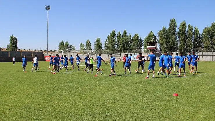 'Elazığ Belediyespor futbolcu seçmeleri yapacak'