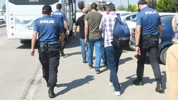 'FETO´dan gözaltına alınan 13 kişiden 6´sı tutuklandı'