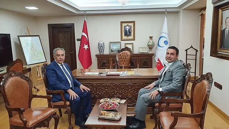 'Başkan Yıldırım, Rektör Turgut ile bir araya geldi'