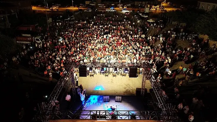 'Festival coşkusu Yeşilyurt´u sardı'