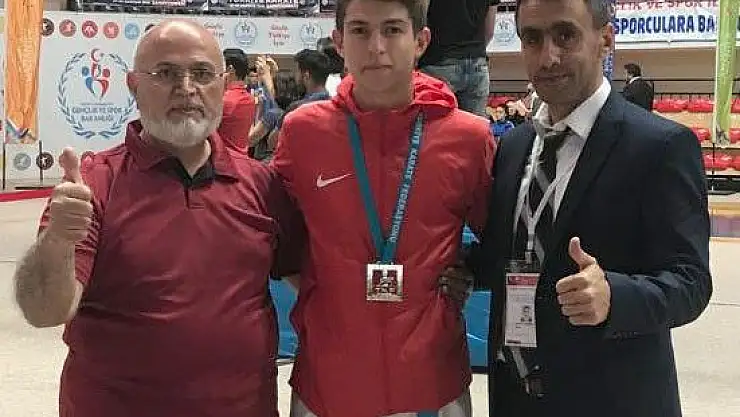 '1 Altın, 1 gümüş madalya kazandılar'