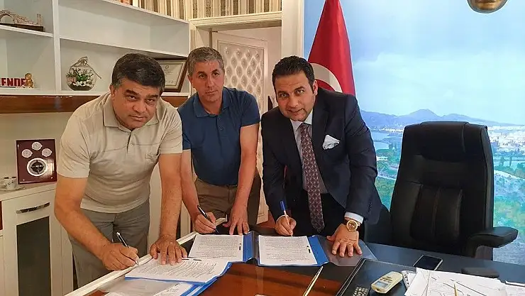'Gölbaşı Belediyesinde sözleşme sevinci'