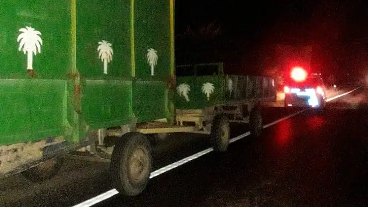 'Karayolunda traktör ve römorklar kazaya davetiye çıkarıyor'