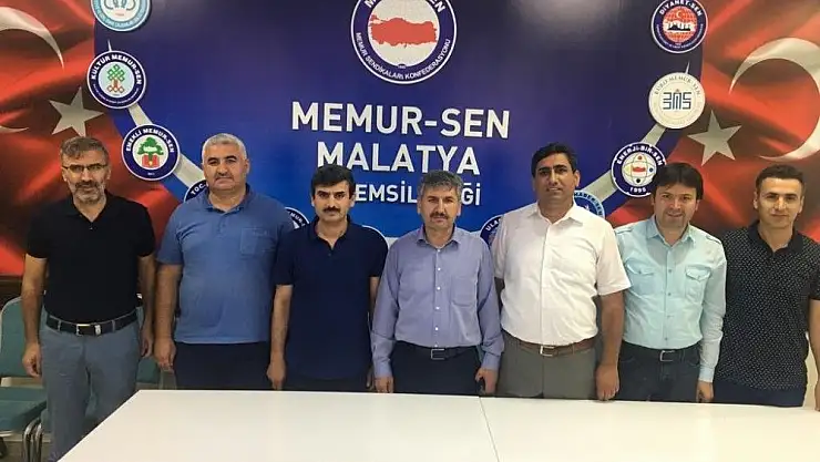 'Memur-Sen´in yeni başkanı Hüseyin Söylemez oldu'