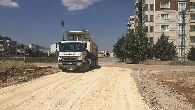 'Yunus Emre Mahallesinde asfalt hazırlığı'
