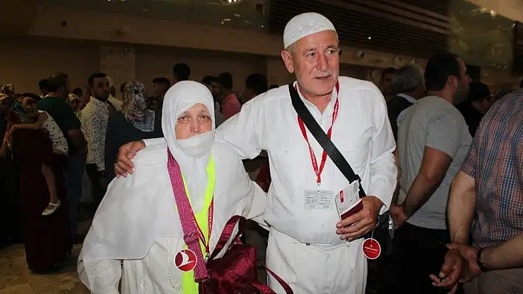 'Elazığ´da ilk hacı kafilesi yola çıktı'