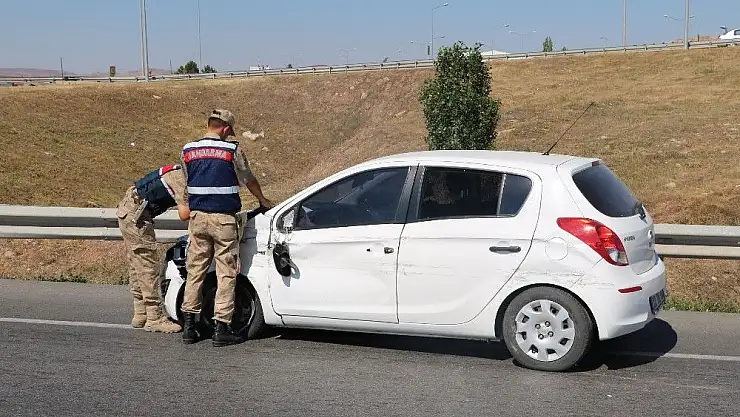 'Sivas´ta trafik kazası: 3 yaralı'