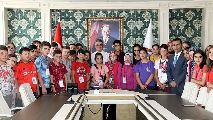 'Aksaraylı öğrenciler Adıyaman´da misafir edildi'