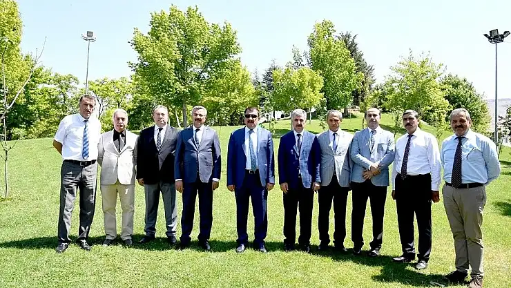 'Başkan Gürkan fuar alanında incelemelerde bulundu'