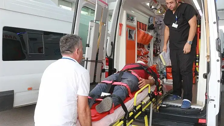 'İki otomobil çarpıştı: 4 Yaralı'