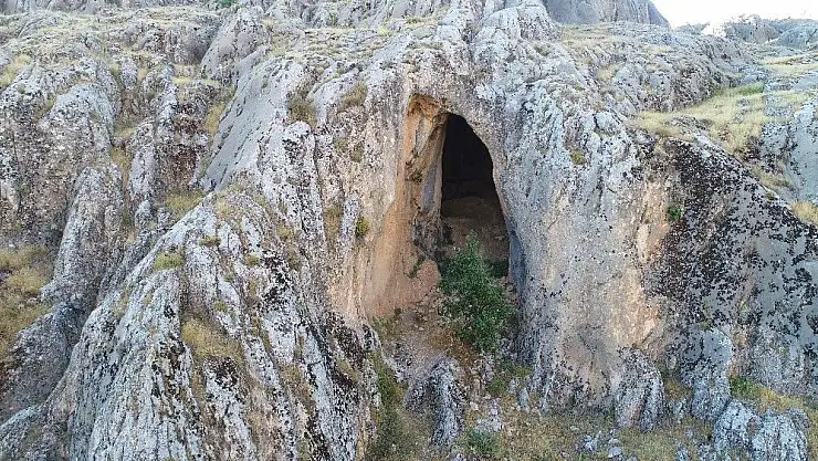 'Deve mağarası ve Ölbe vadisi güzelliği ile dikkat çekiyor'