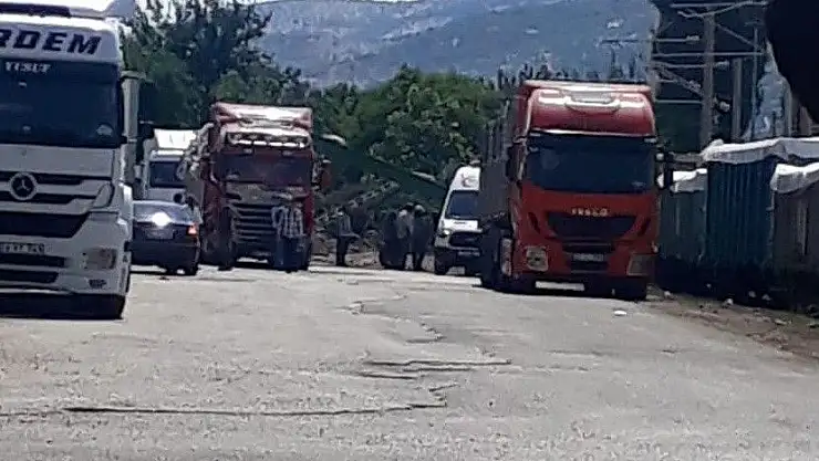 'Tren vagonundan düşen işçi yaralandı'