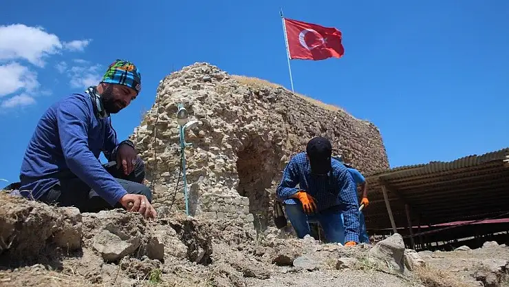 'Harput Kalesi´nde yeni dönem kazıları başladı'
