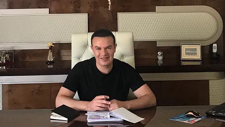 'Eğitimci Özcan Mercan´dan öğrencilere önemli tavsiyeler'