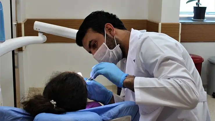 'Süt dişlerinin bakımı, besin tüketimi ve konuşma için önemli'