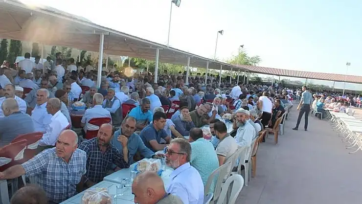 'Turanlı Ailesi Dengir Mir Mehmet Fırat için mevlit okuttu'