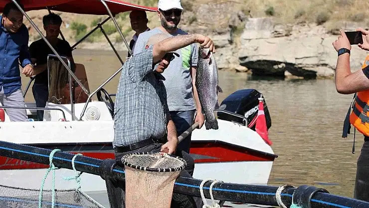 'Vali Kaldırım, çiftlikleri ve kanyonları inceledi'