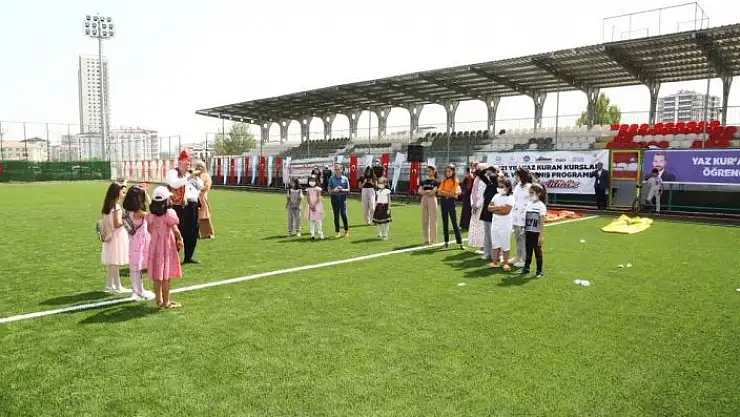 '2021 yılı yaz Kur´an kursu düzenlenen şenlikle tamamlandı'