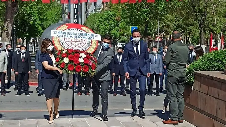 '23 Nisan´a sade kutlama'