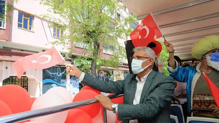 '23 Nisan çocukların evinde'