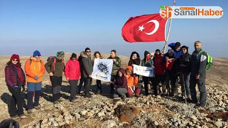 29 Ekim anısına  fidanlar dikildi