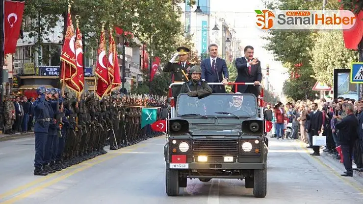 Malatya´da geçit töreni bir gün sonra yapıldı