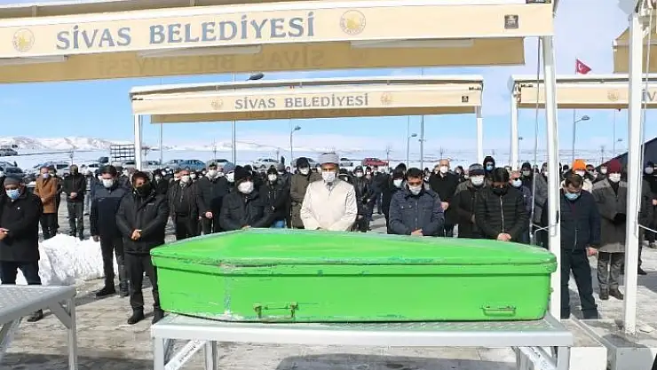'3 kez kanseri yendi, 4´üncüde yaşam mücadelesini kaybetti'