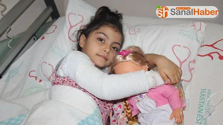 4 yaşındaki Hira Nur depremde sobayla devrilen sıcak su ile yandı