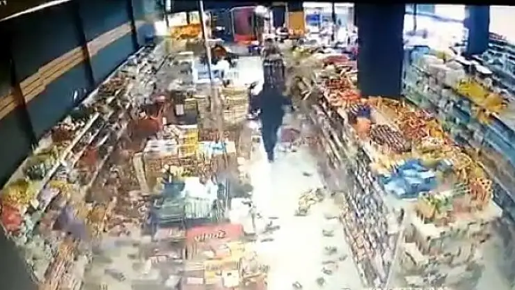 '7,6 büyüklüğündeki ikinci depremin yeni görüntüleri ortaya çıktı'