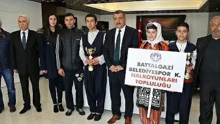 BAŞKAN GÜRKAN, SİZLERDEN TÜRKİYE DERECESİ BEKLİYORUM