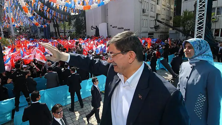 '''Artvin'e gittim, dünya güzeli yeşillik, kahve ikram ettiler'