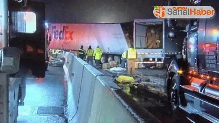 ABD'de otoyol kazası: 5 ölü, 60 yaralı