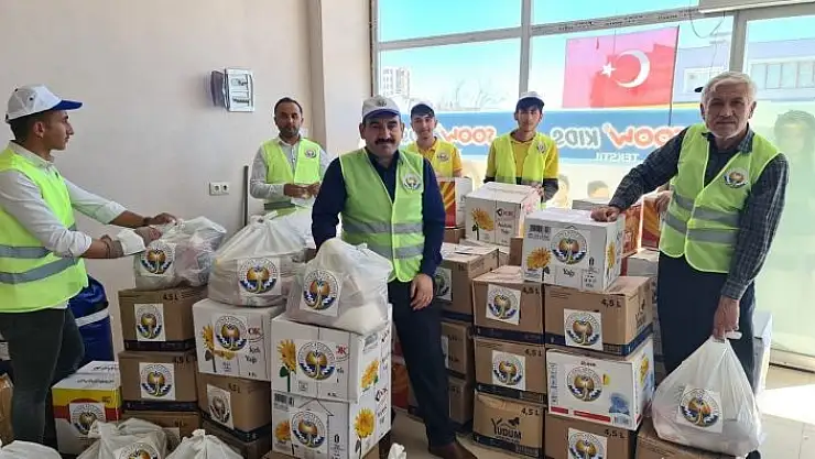 'Adalı Derneğin´den ihtiyaç sahibi ailelere Ramazan yardımı'