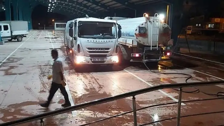 'Adıyaman Belediyesi Kurban Bayramında yoğun mesai yaptı'