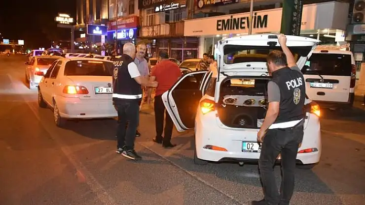 'Adıyaman´da `Huzur 02´ uygulaması'
