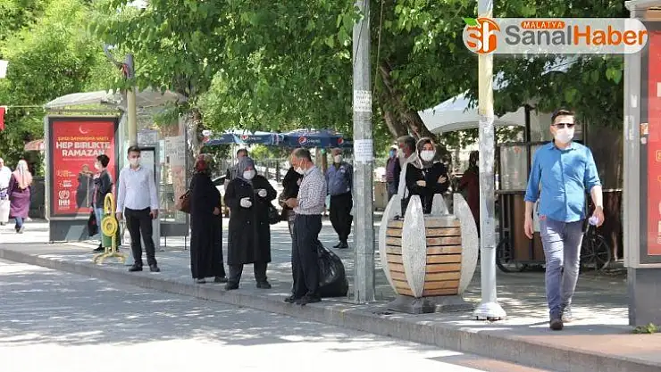 Adıyaman'da maske uygulaması başladı