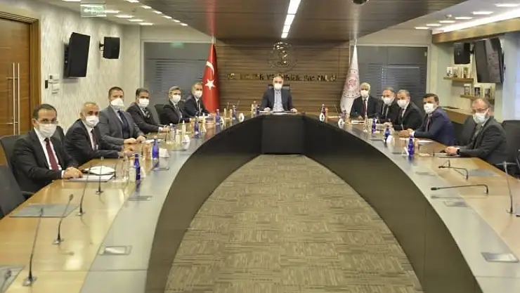 'Adıyaman heyeti bakanlar ile görüşüyor'