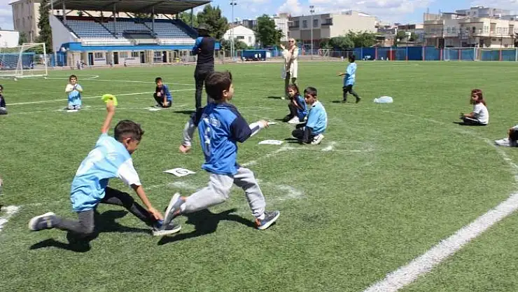 'Adıyamanda geleneksel çocuk oyunlarına yoğun ilgi'