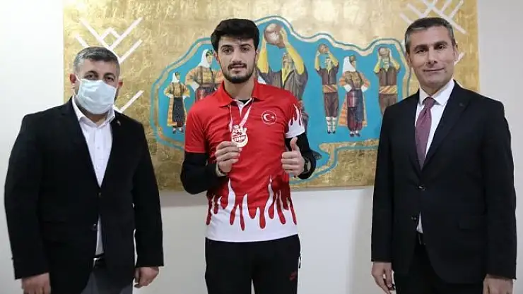 'Adıyamanlı sporcular altın madalya ile döndü'