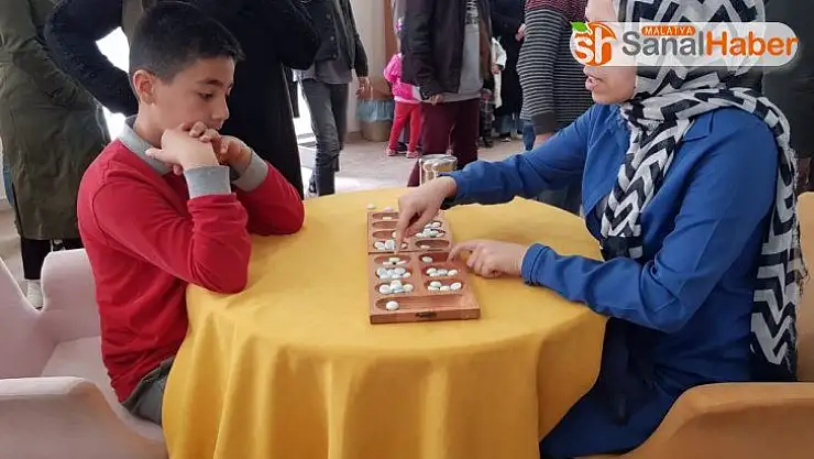 Afşin'de 'Bilgi Evi' açıldı