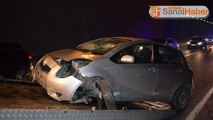 Malatya´da Ağaçları devirip karşı şeride geçti: 1 yaralı