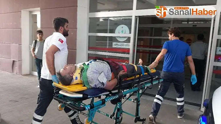 Ağaçtan düşen adam yaralandı