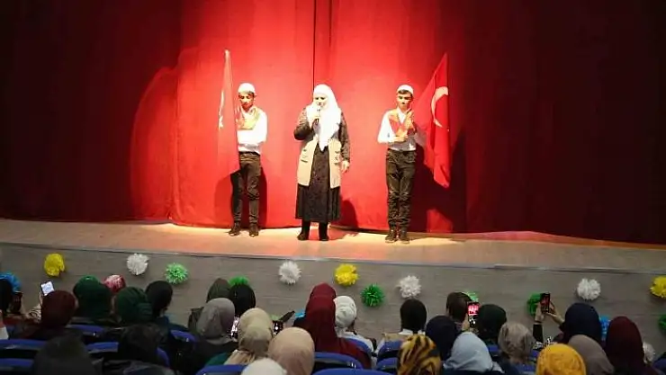 'Ahıska Türklerinin gelenek ve görenekleri anlatıldı'