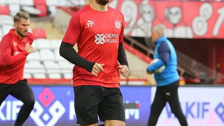 'Ahmet Oğuz´dan taçtan asist!'