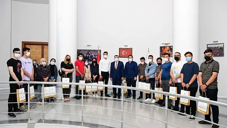'AK Gençlik´ten Başkan Gürkan´a ziyaret'